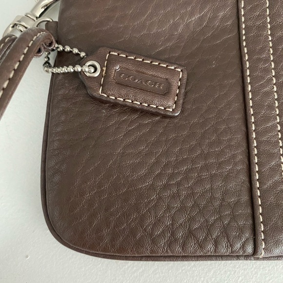Coach leather wristlet - Picture 5 of 5